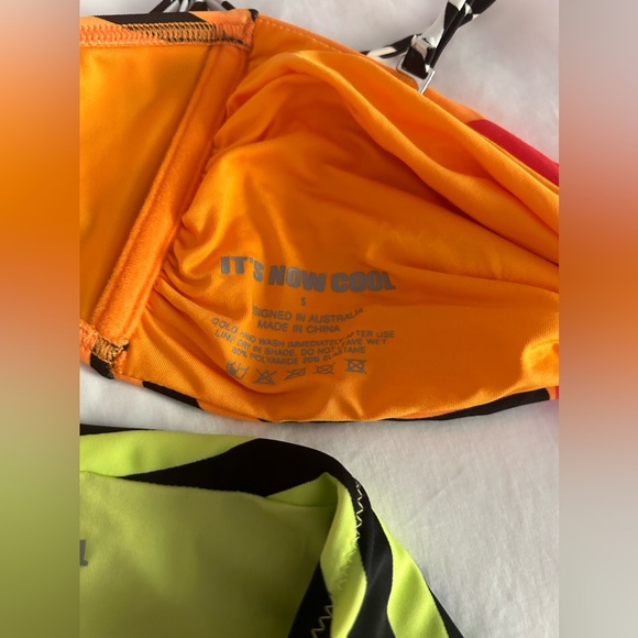 ITS NOW COOL SET - Picture 6 of 6